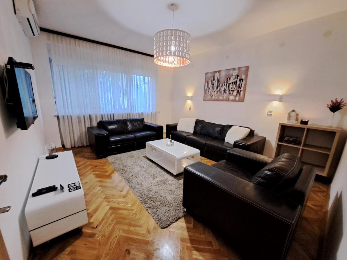 Friday Apartments Zagreb Bagian luar foto