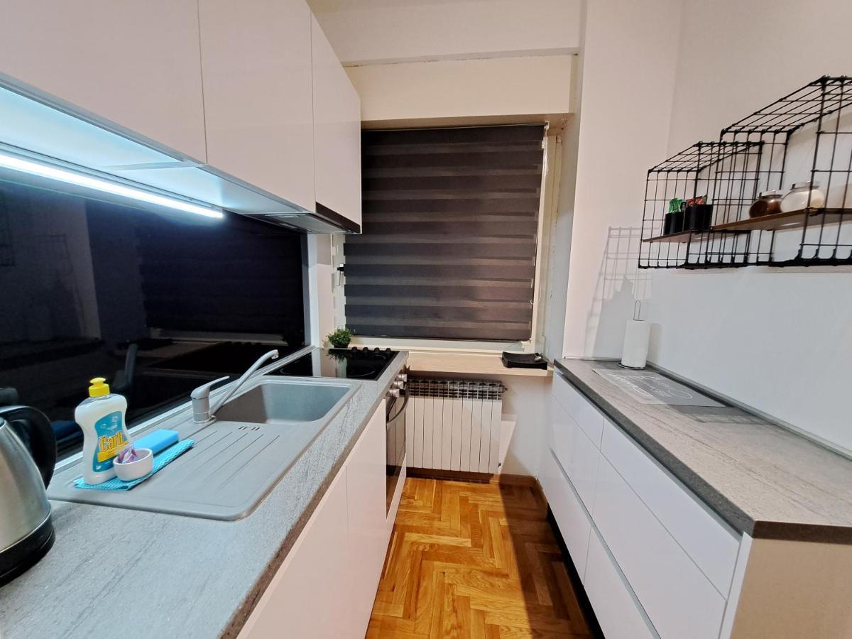 Friday Apartments Zagreb Bagian luar foto
