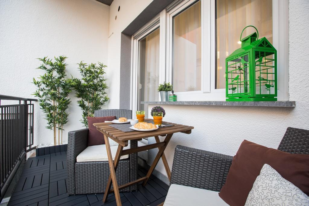 Friday Apartments Zagreb Bagian luar foto