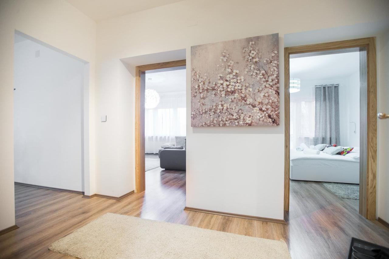 Friday Apartments Zagreb Bagian luar foto