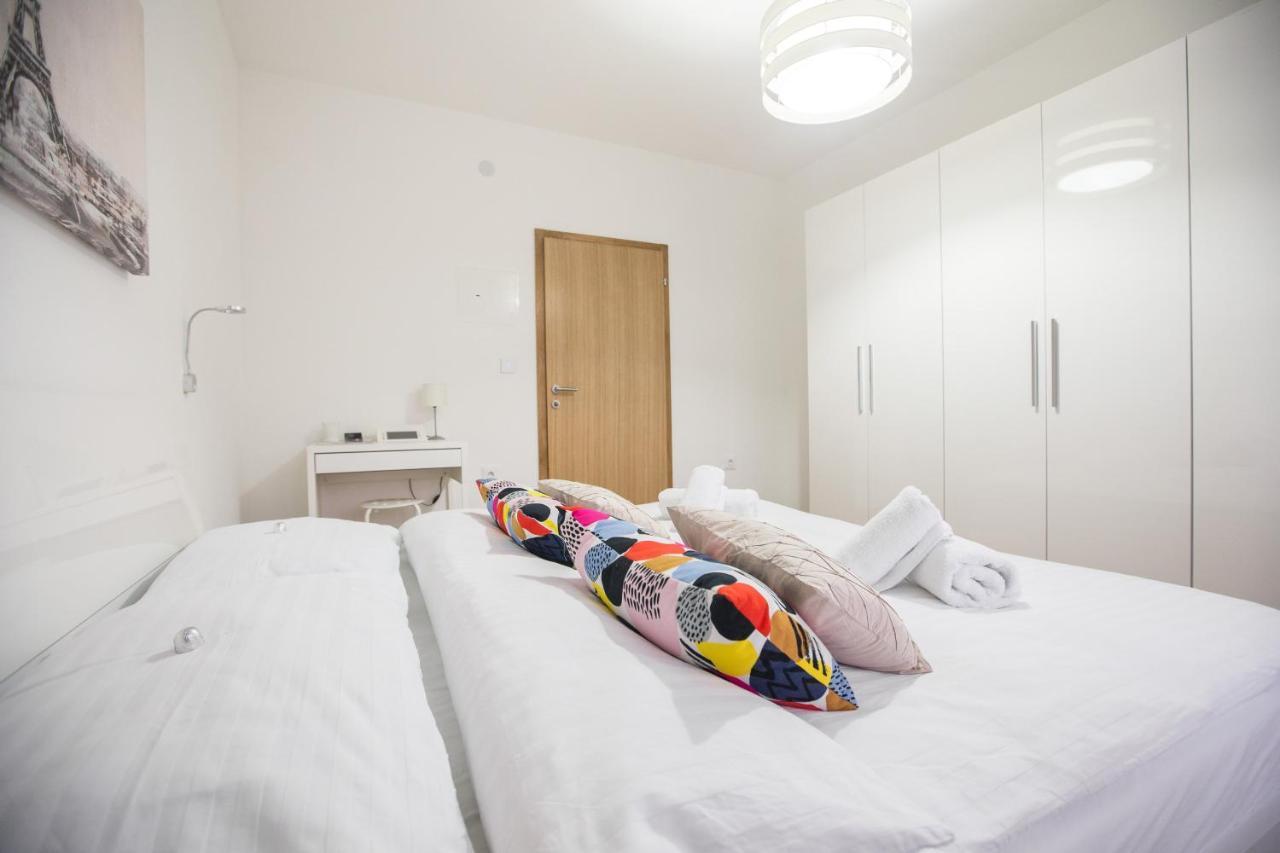 Friday Apartments Zagreb Bagian luar foto